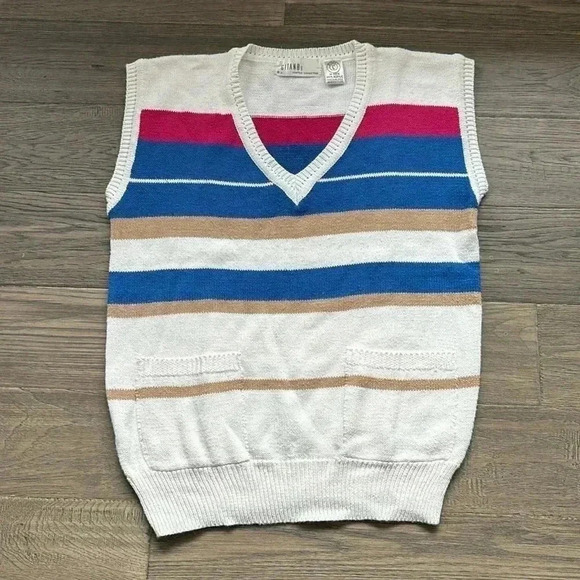 Gitano Jackets & Blazers - 🔥Gitano🔥  | Vintage striped knit sweater vest with pockets